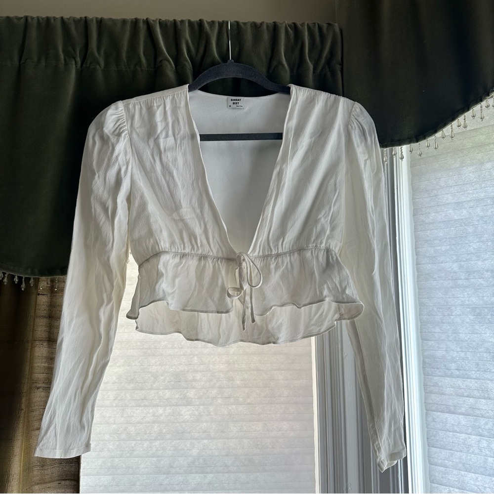 Aritzia Tie Front Blouse Top with Clasp